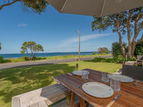 Whiritoa House | Hosts on the Coast Family fun in Whiritoa