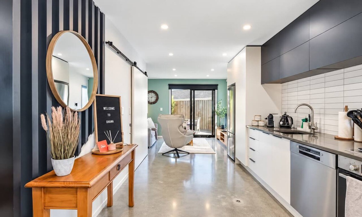 Waterloo House | Hutt Central | Dreamcatcher Cottage 2BR