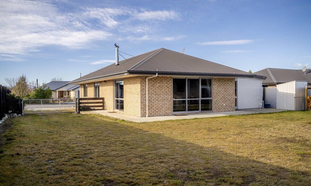 Twizel House | Irishman Drive Escape