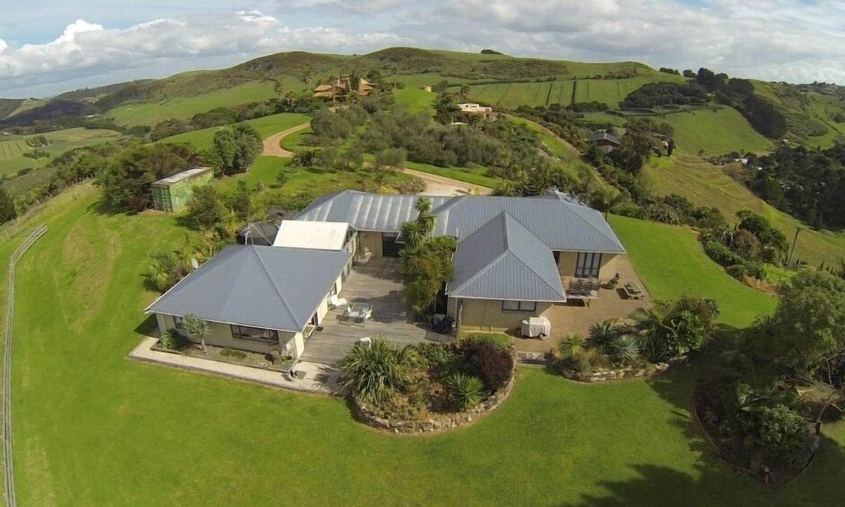 Onetangi House | Island Dream Accommodation
