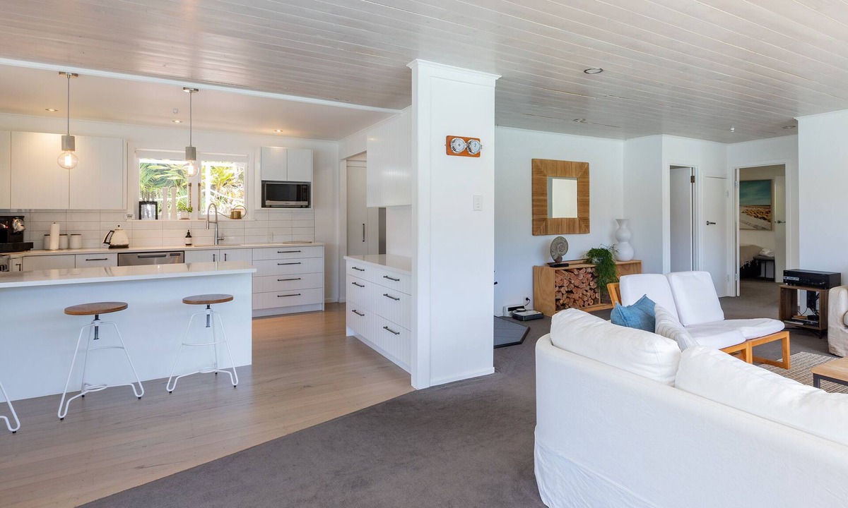 Kawau Island Hotel | Kawau Lodge Boutique Resort