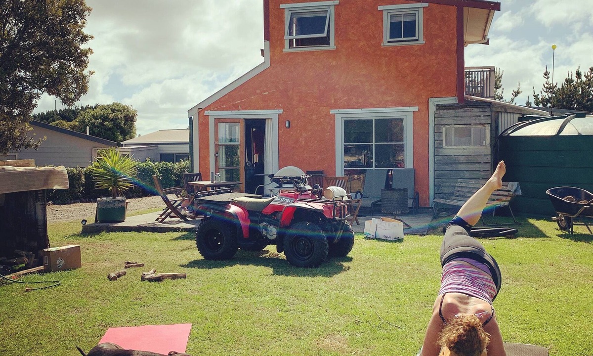 Waitarere Beach House | Kiwi Bach. Sea-glimpse, beach walk, we love the dogs :)