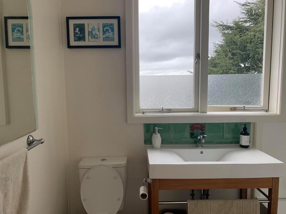 Glen Eden House | Kiwi Heritage Homestay