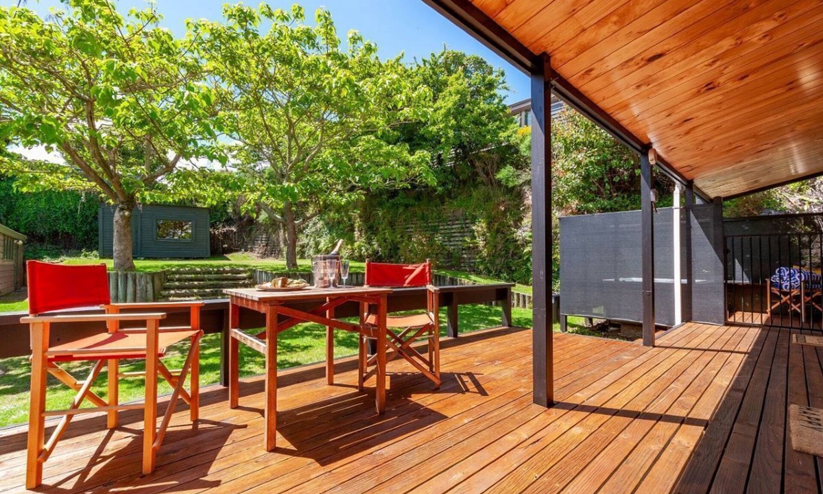 Waipahihi House | Lake Terrace Lockwood