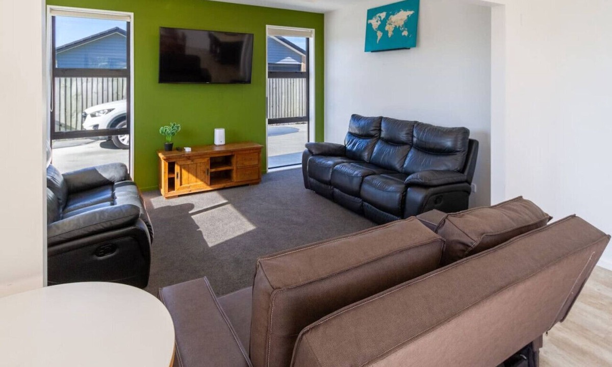 Hornby House | Large Family Home Near The Landing
