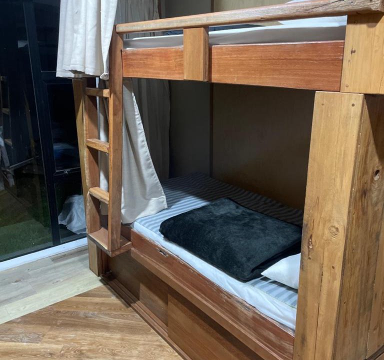 Leigh Hostel | Leigh backpackers