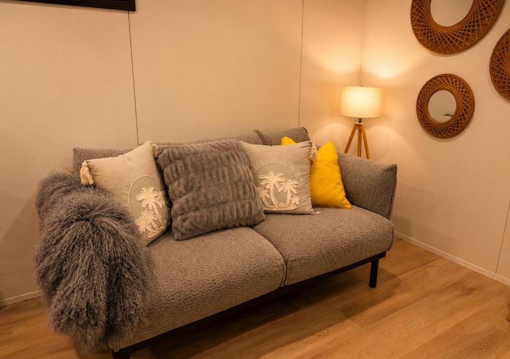 Hokitika House | Little Luna