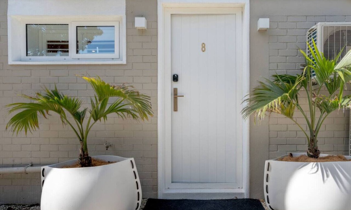 Mission Bay Apartment | Luxury Apart, Garden View, Beachside, Full Kitchen