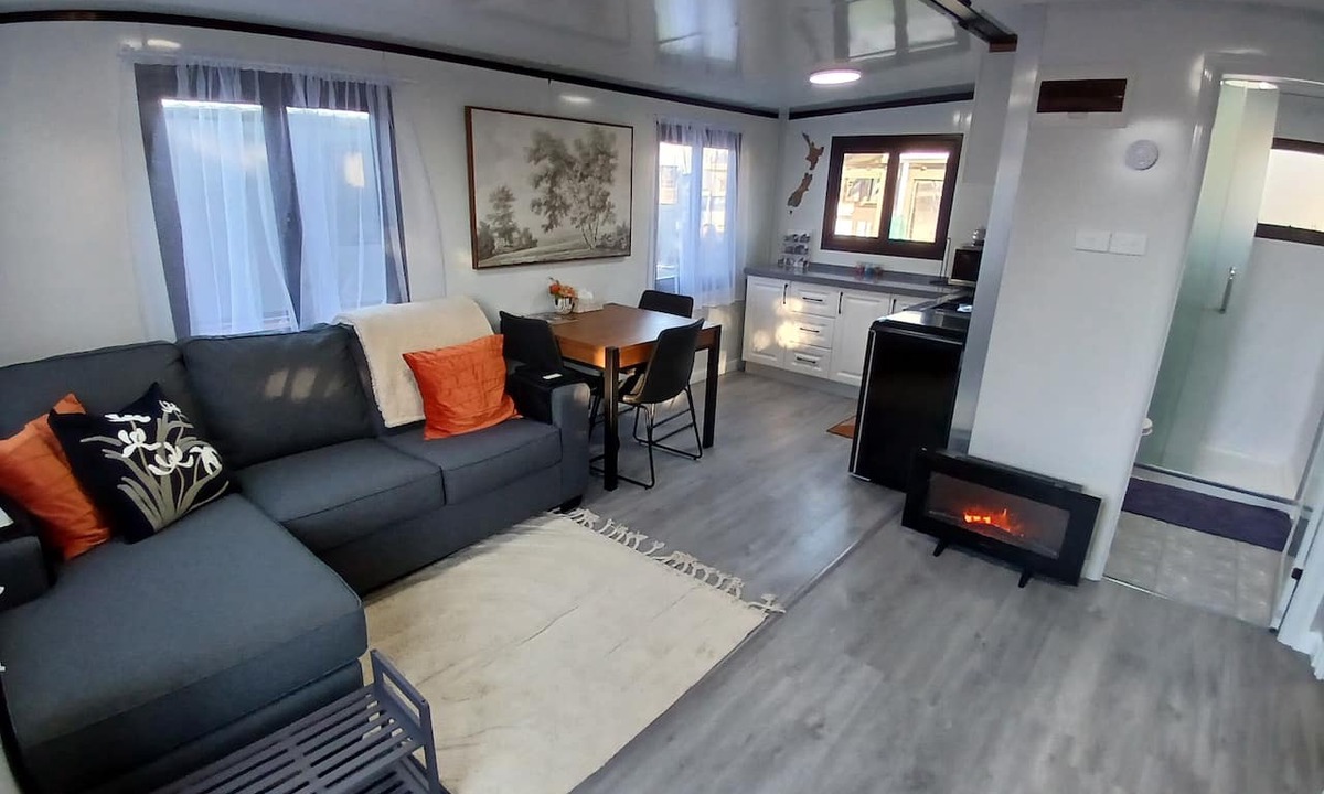 Fairlie Hotel | Mackenzie Motels