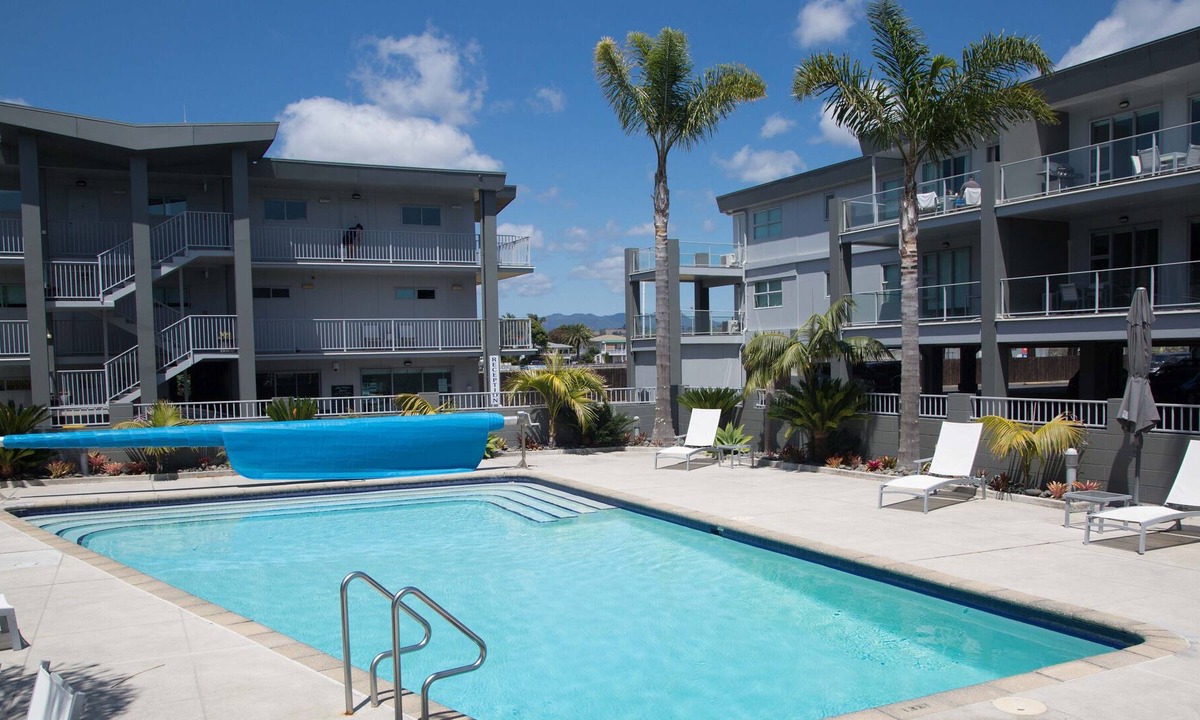 Whitianga Cottage | MARINAVIEW - WHITIANGA HOLIDAY APARTMENT, with pool in Ferry Landing