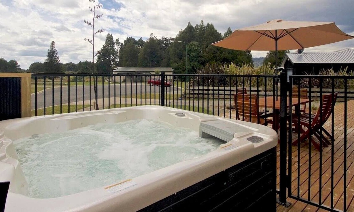 Ohakune Cottage | MODERN MOUNTAIN SPA ESCAPE - OHAKUNE HOLIDAY HOME in Ohakune