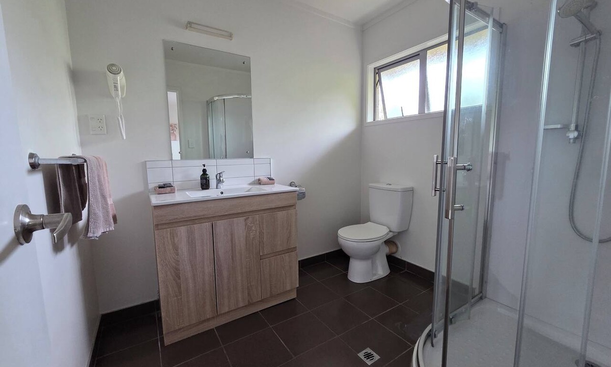 Northcote Hotel | Ocean Inn Motel