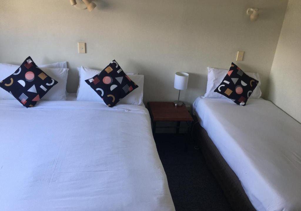 Mount Maunganui Hotel | Ocean Waves Beachfront Motel