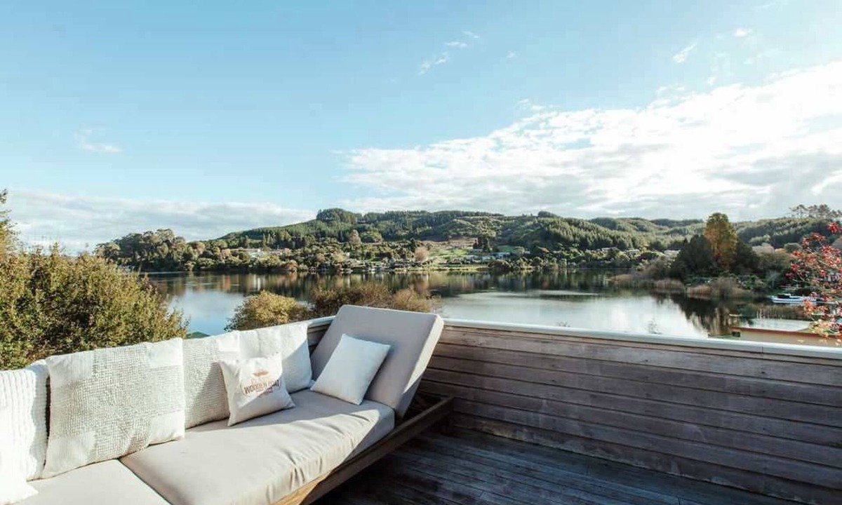 Okere Falls House | Okere Lake House - Jetty, Lake Rotoiti, Sleeps 12