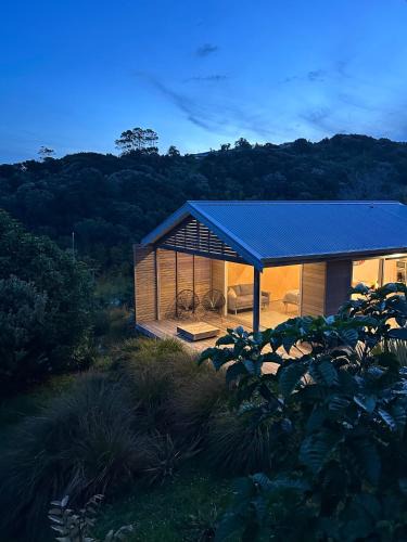 Oneroa Villa | One O One Cabins, Waiheke Island