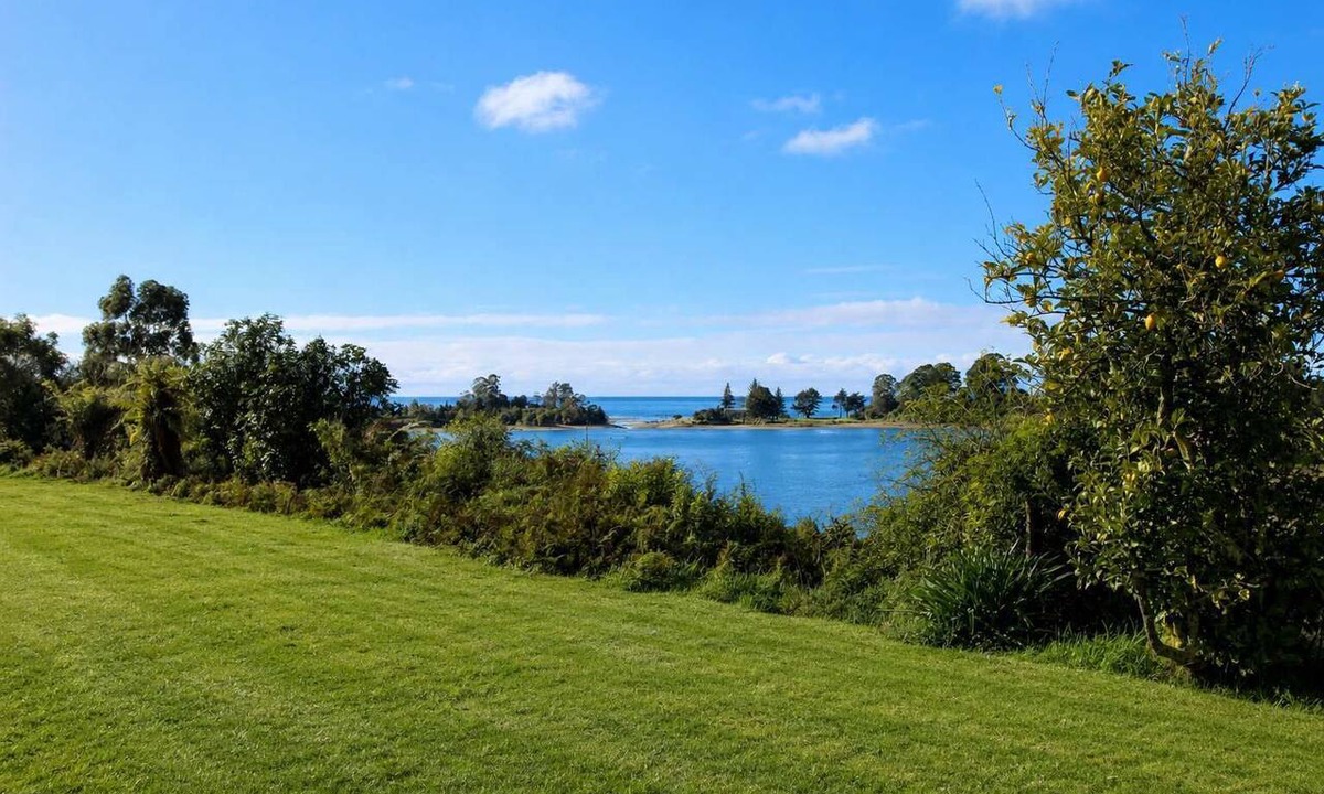 Onekaka Villa | Otere River View Villa - Golden Bay
