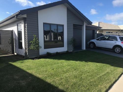 Napier House | Parklands paradise 3bedroom4beds