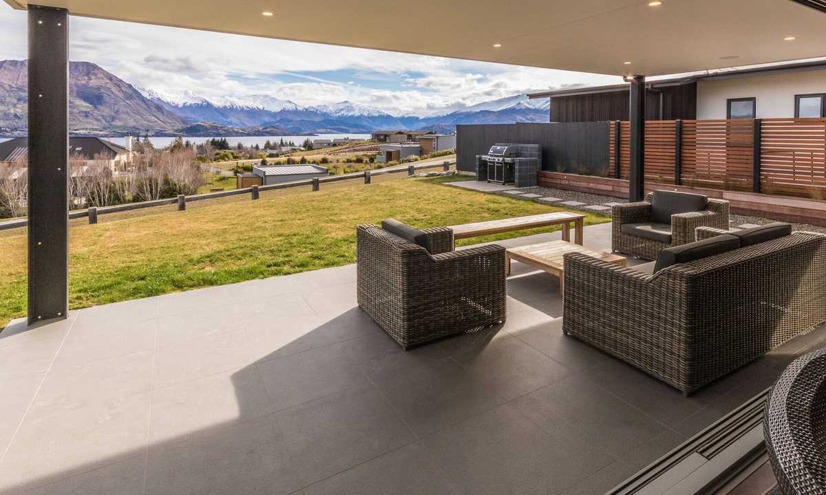 Wanaka House | Peninsula Bay Luxury Retreat