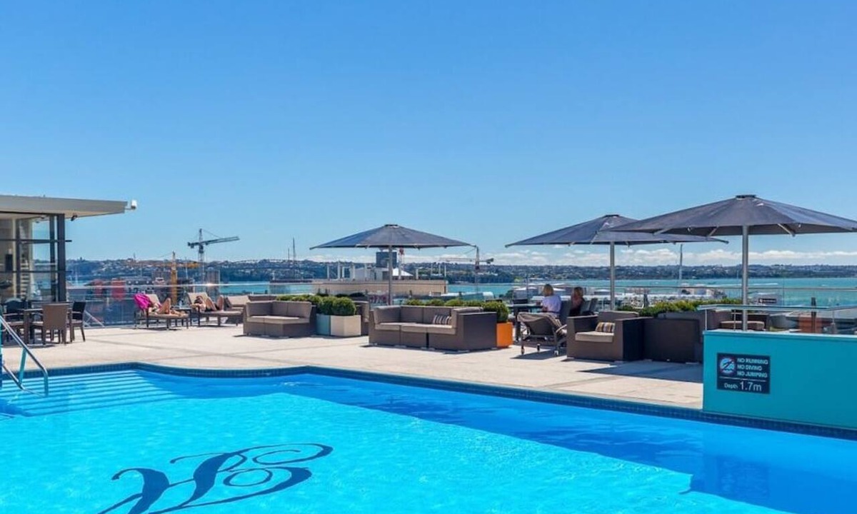Auckland Central Business District Apartment | Perfect City Pad