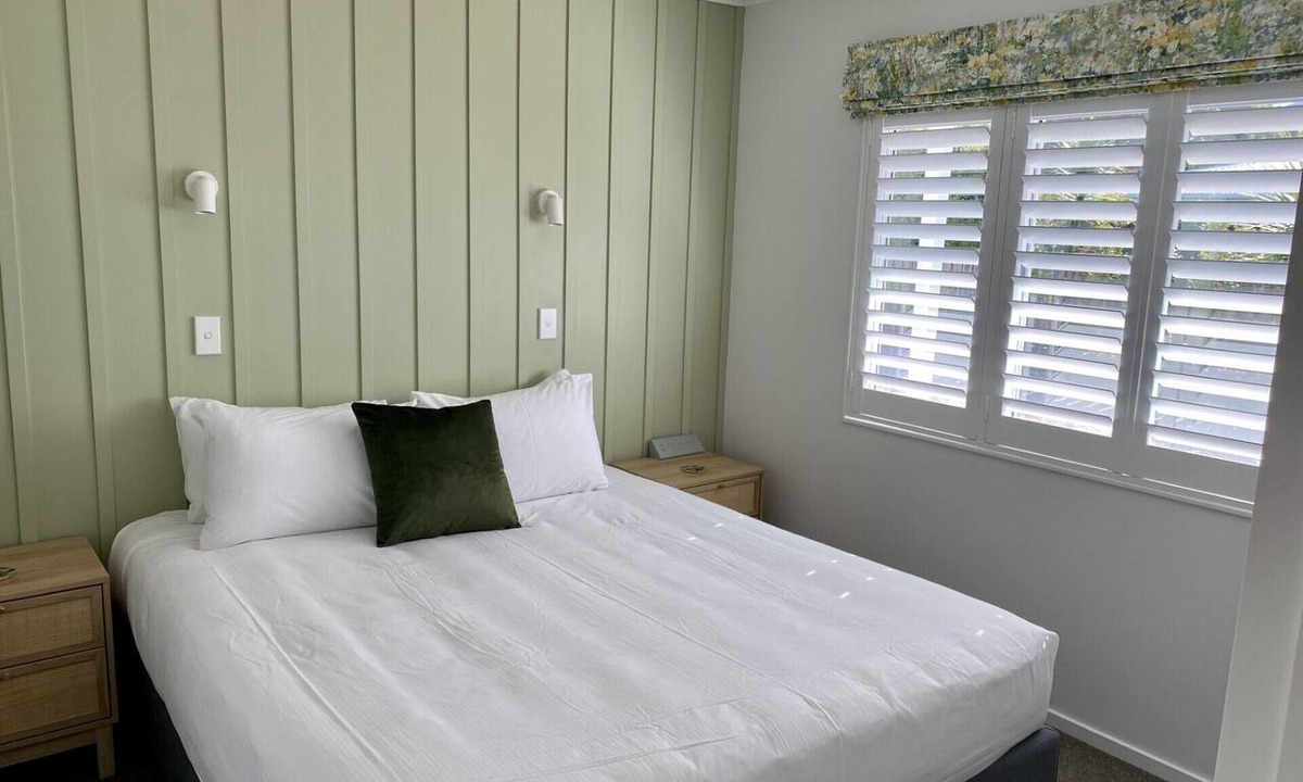 Collingwood Hotel | Pioneer Motel
