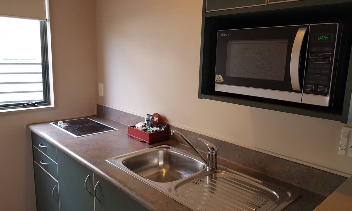 Hastings Hotel | Portmans Motor Lodge
