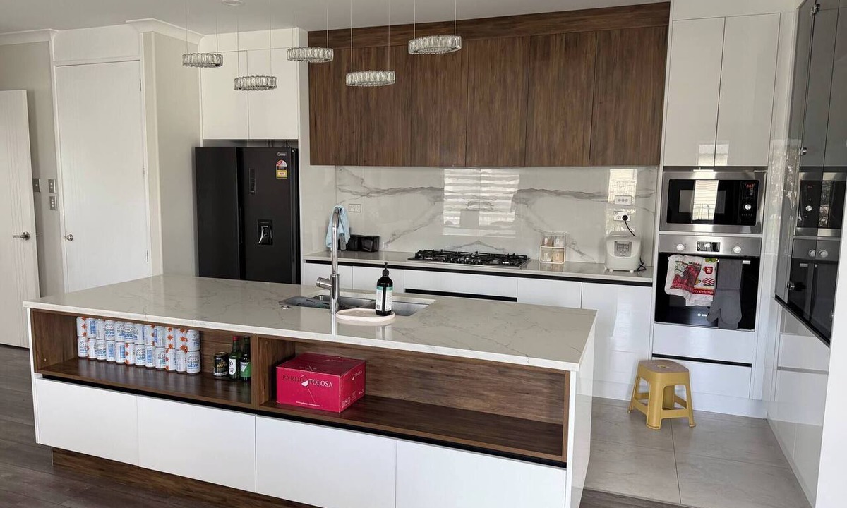 Auckland House | Private wonderful 6 Bedroom House in Flatbush