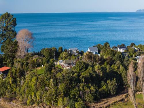 Parapara House | Quail Rise - Collingwood Holiday Home