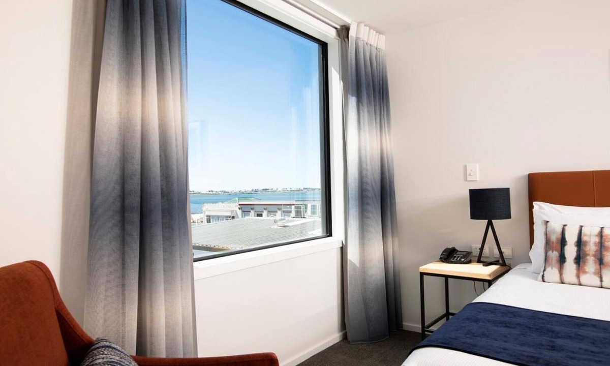 Tauranga Hotel | Quest Tauranga Central