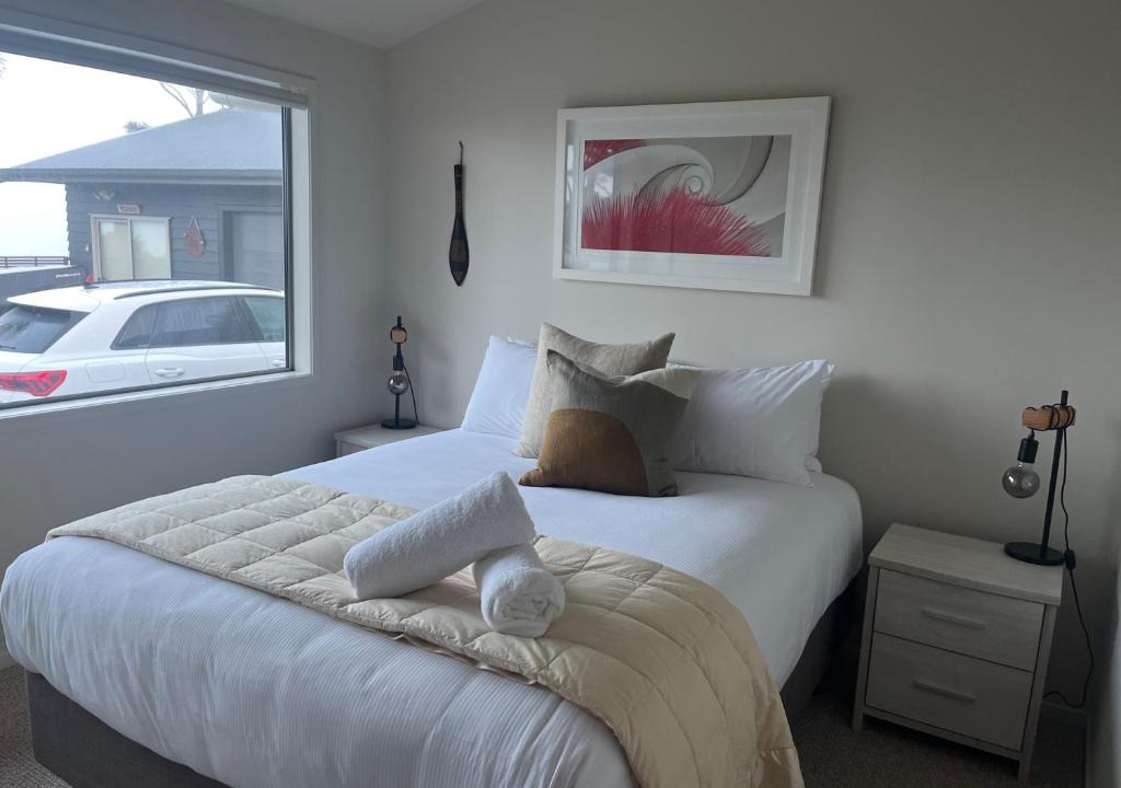 Raglan House | RAGLAN - FULLY self contained 1 bedroom