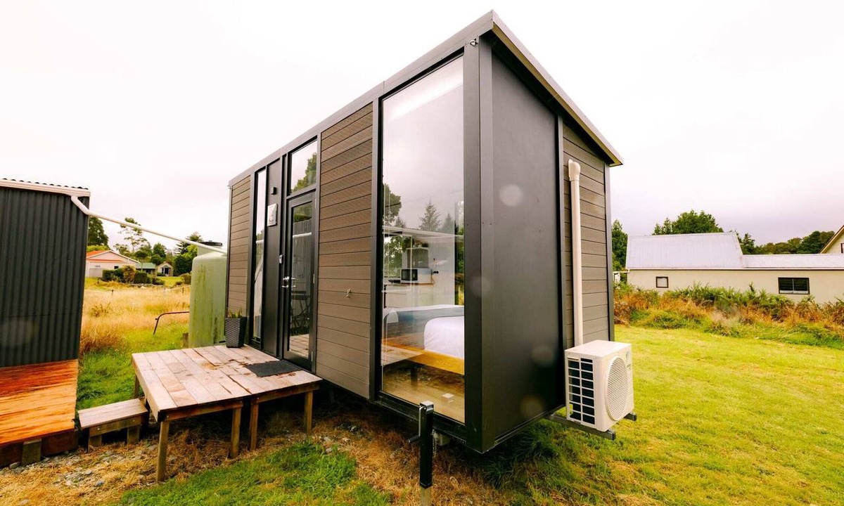 Hokitika House | Rimu View 5 by Tiny Away