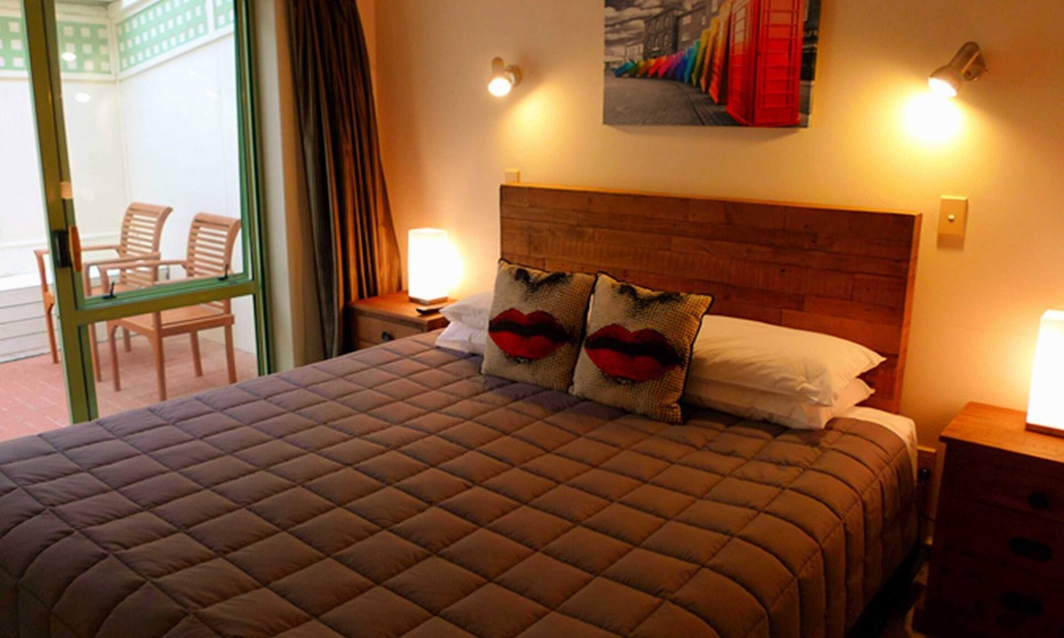 Fenton Street Hotel | Rotorua Coachman SPA Motel