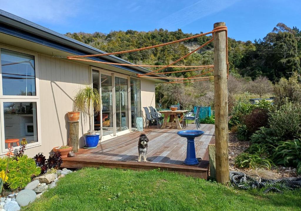 Tata Beach House | Ruru at Ligar Bay