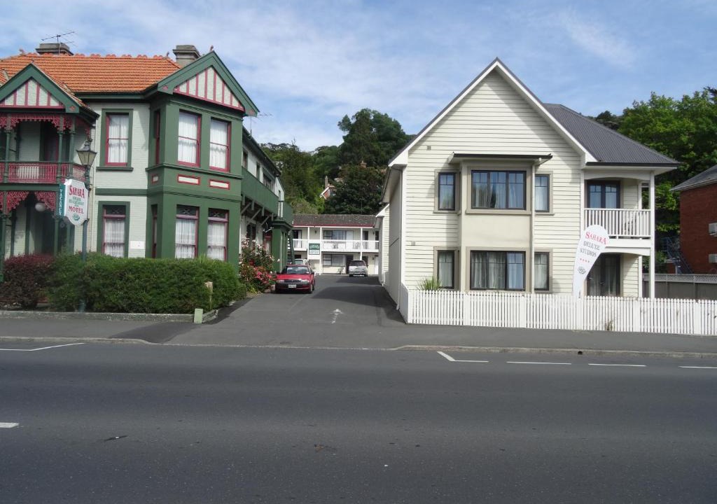 North Dunedin Hotel | Sahara Motels