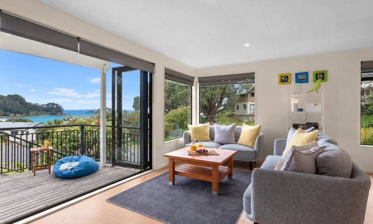 Onemana House | Sandy Feet Beach House