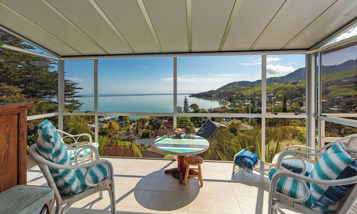 Atawhai House | Sea Tide Views