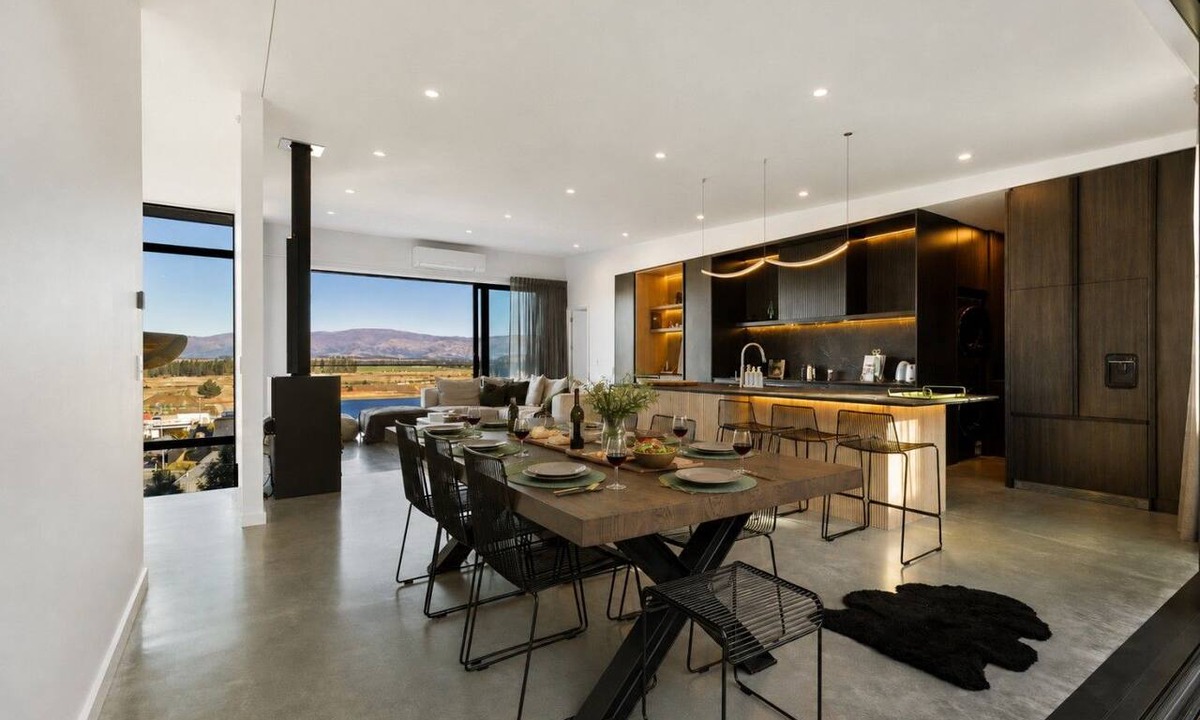 Lake Hawea House | Skyline House | Designer Living | Lake Hawea