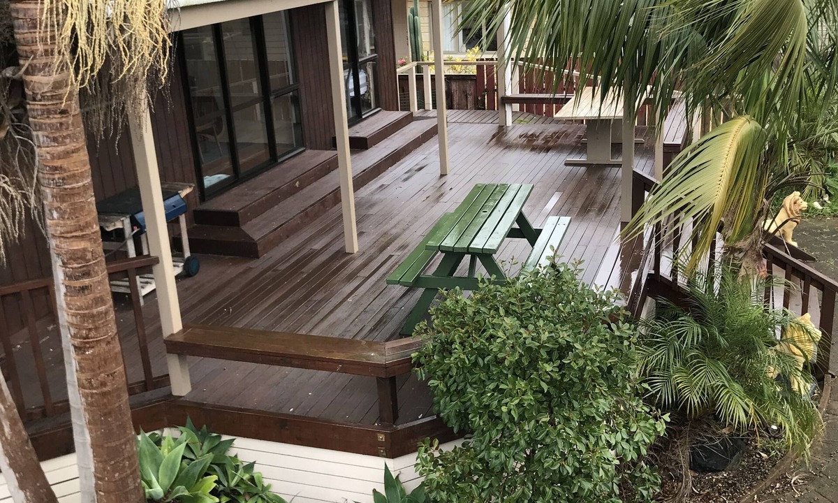 Whitianga House | Sleeps 12, spacious holiday home, great indoor outdoor flow.