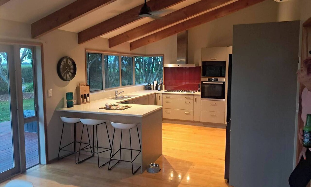 Ngahinapouri House | Spacious 5 Bedroom House in Ngāhinapōuri Family Retreat