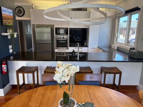 Petone House | Stylish Petone Stay