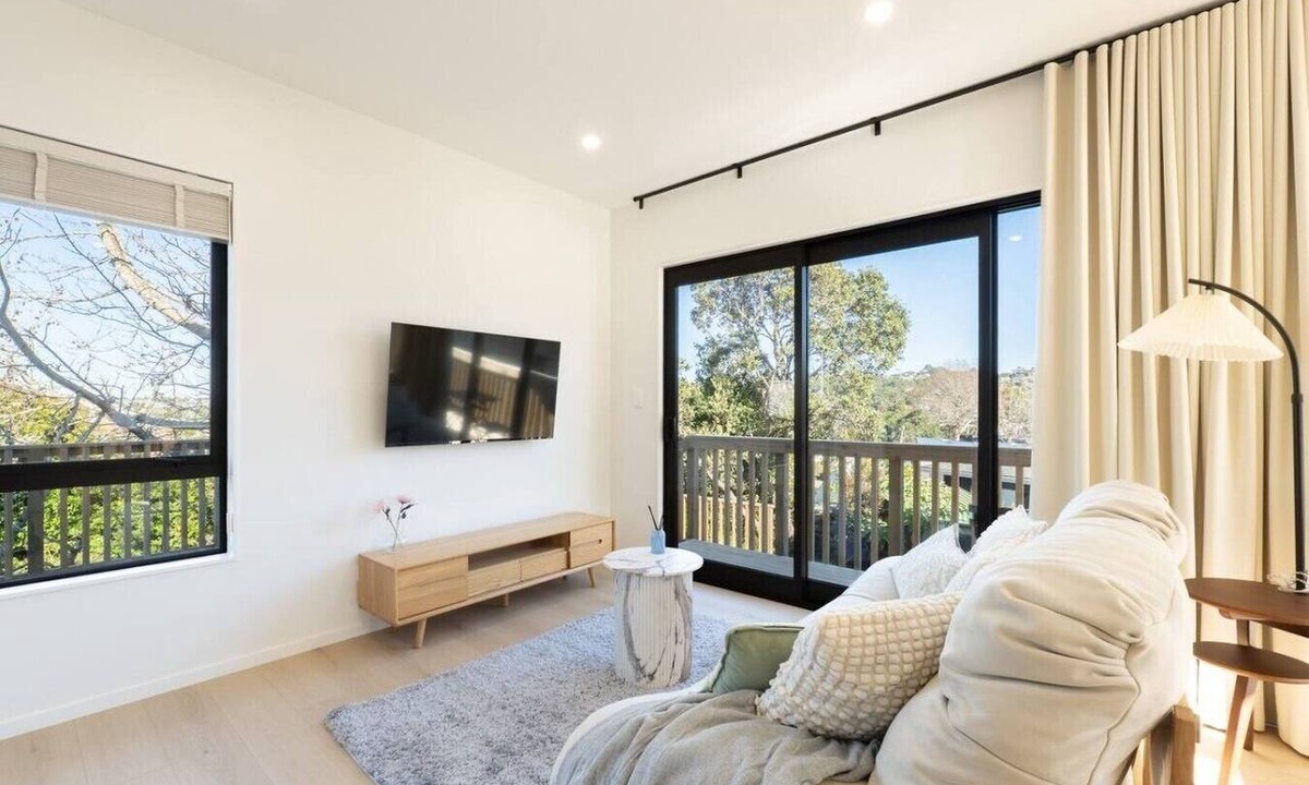 Murrays Bay House | Sunny 3-Bedroom Home in Murrays Bay