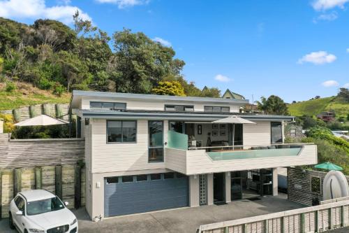Russell House | Tapeka View