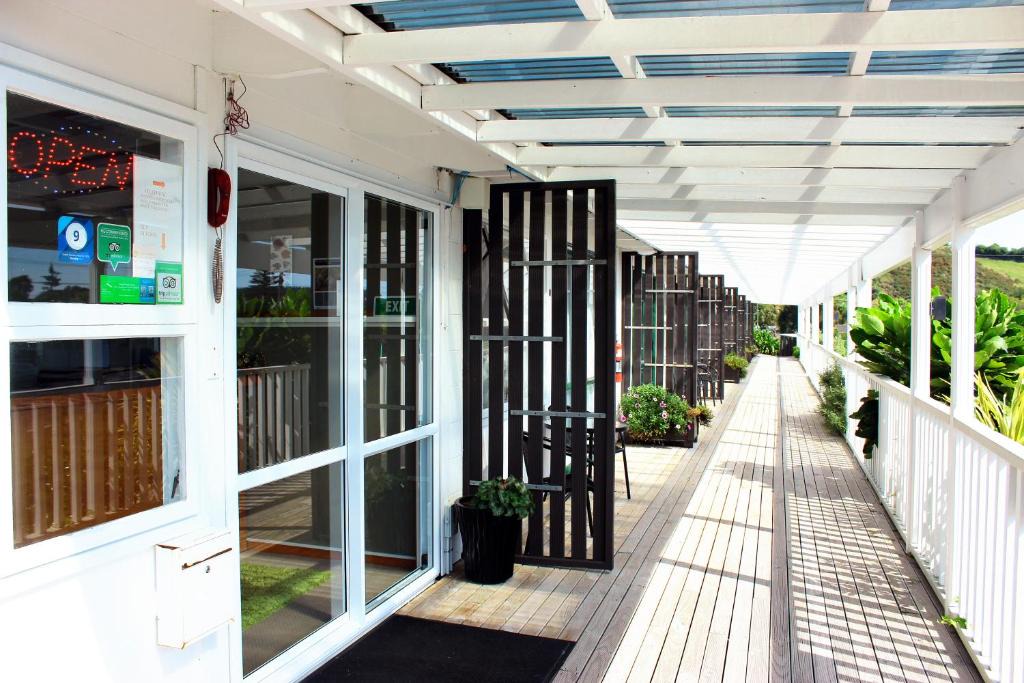 Whanganui Hotel | Te Awa Motel