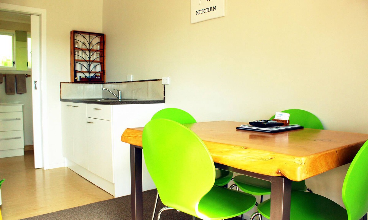 Whanganui Hotel | Te Awa Motel