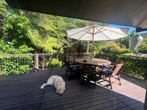 Waiheke Island House | The Bach at Te Toki