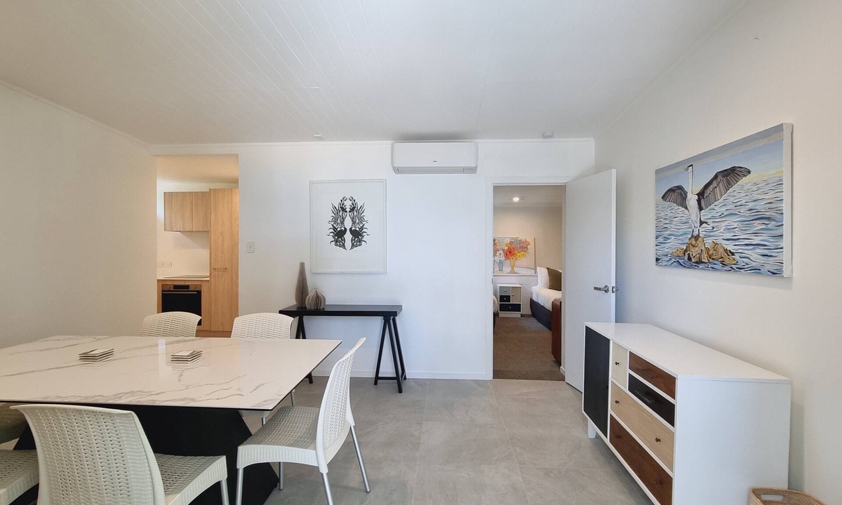 Kawau Island Cabin | The Beach House