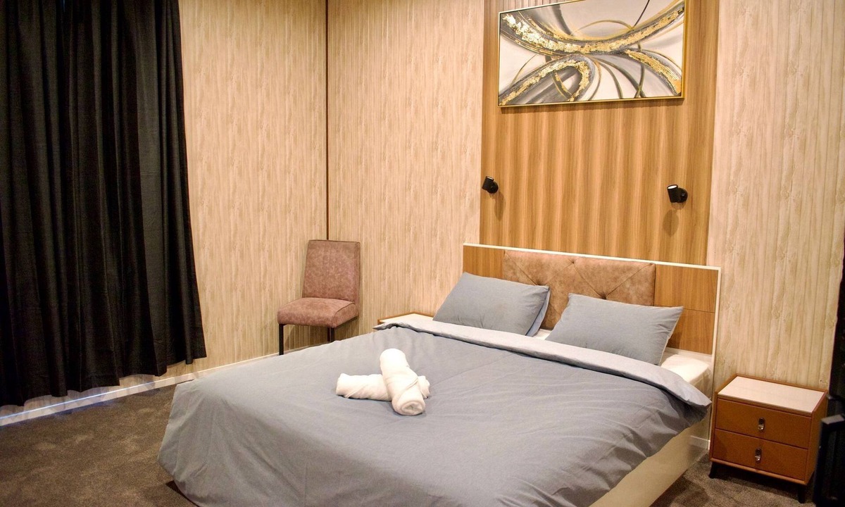 Christchurch Hostel | The Blackhorse Hotel