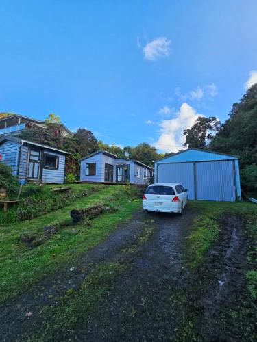 Oban House | The kiwi bach