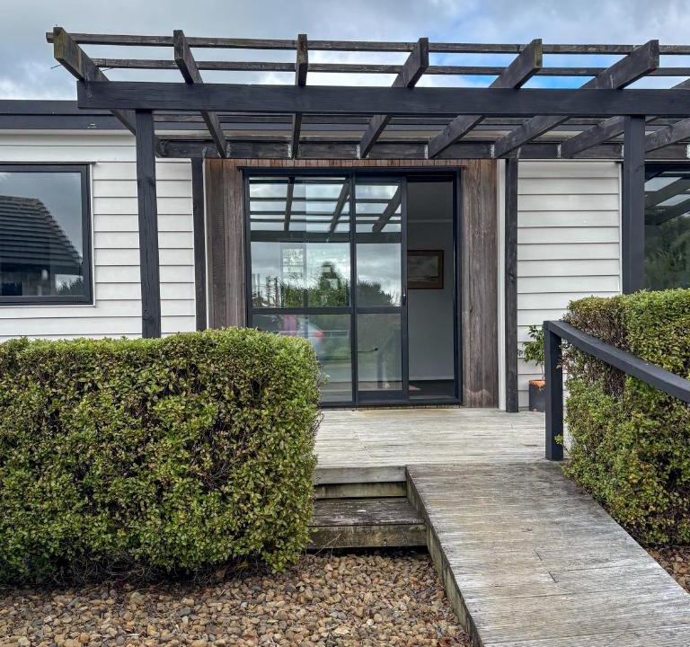 Tuakau House | The Little Hideaway Tuakau