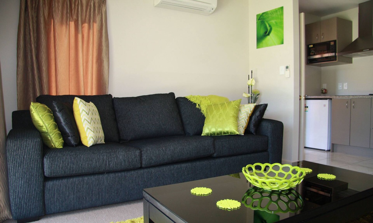 Christchurch House | The Meadows Villa