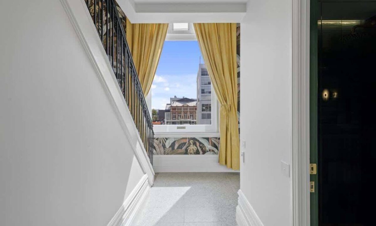 Christchurch City Centre Apartment | The Eve Apartment - OGB Suite